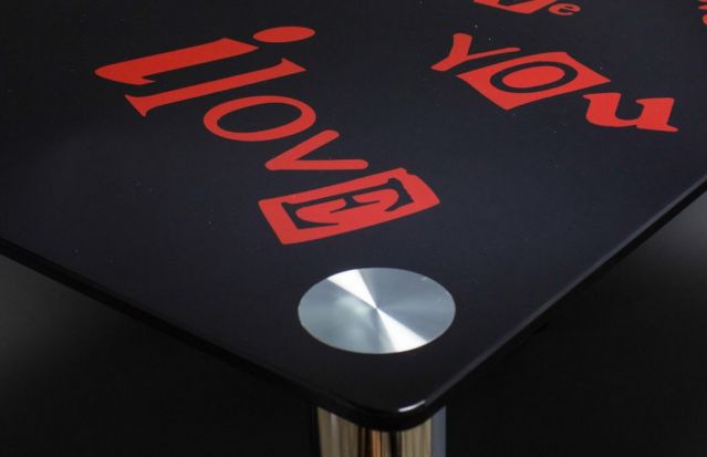 Обеденный стол С любовью