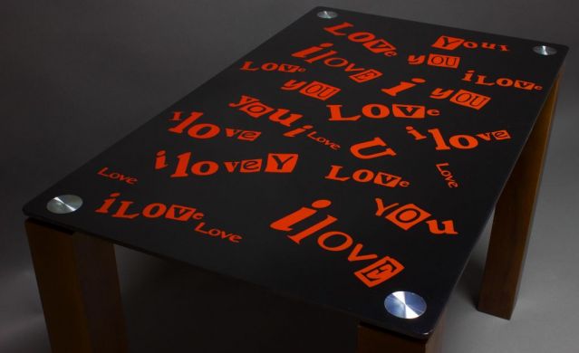 Обеденный стол С любовью