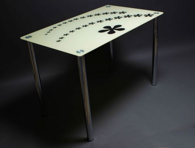 Обеденный стол Цветочный салют