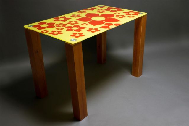 Обеденный стол Цветение