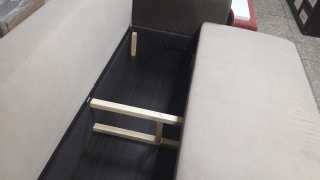 Диван Барселона 2