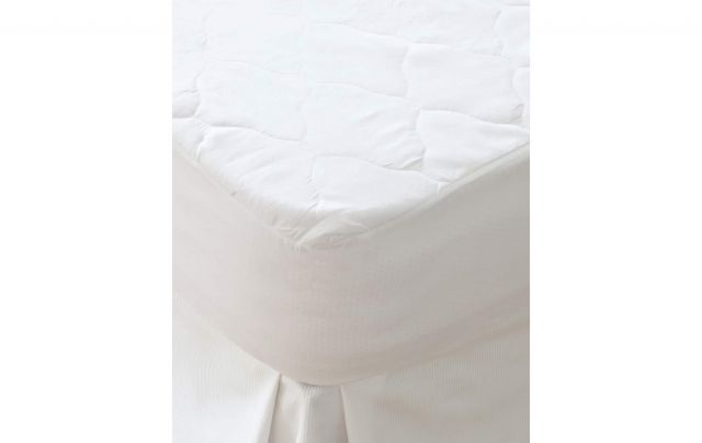 Наматрасник натяжной с бортом на резинке по всему периметру Simple