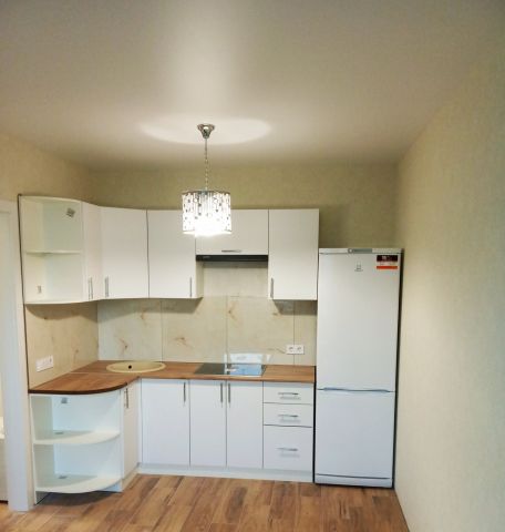 Угловая кухня белый суперматовый Киевский стандарт