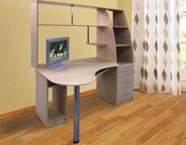 Компьютерный стол Комфорт