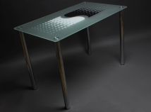 Обеденный стол Противодействие